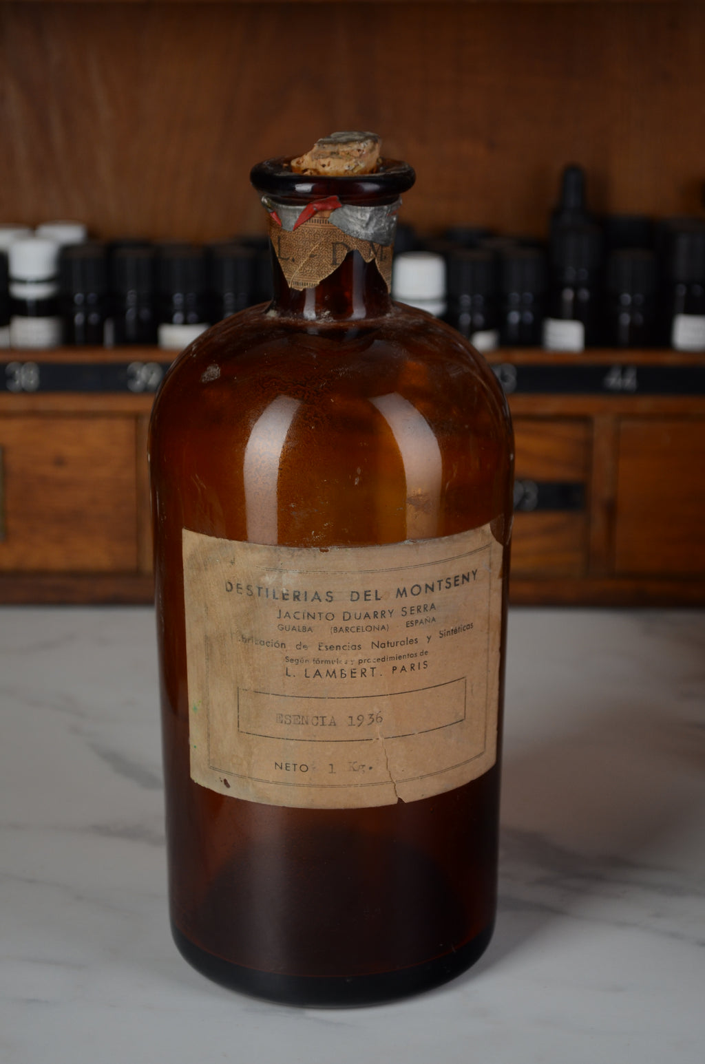 Esencia 1936 - Destilerías Montsey
