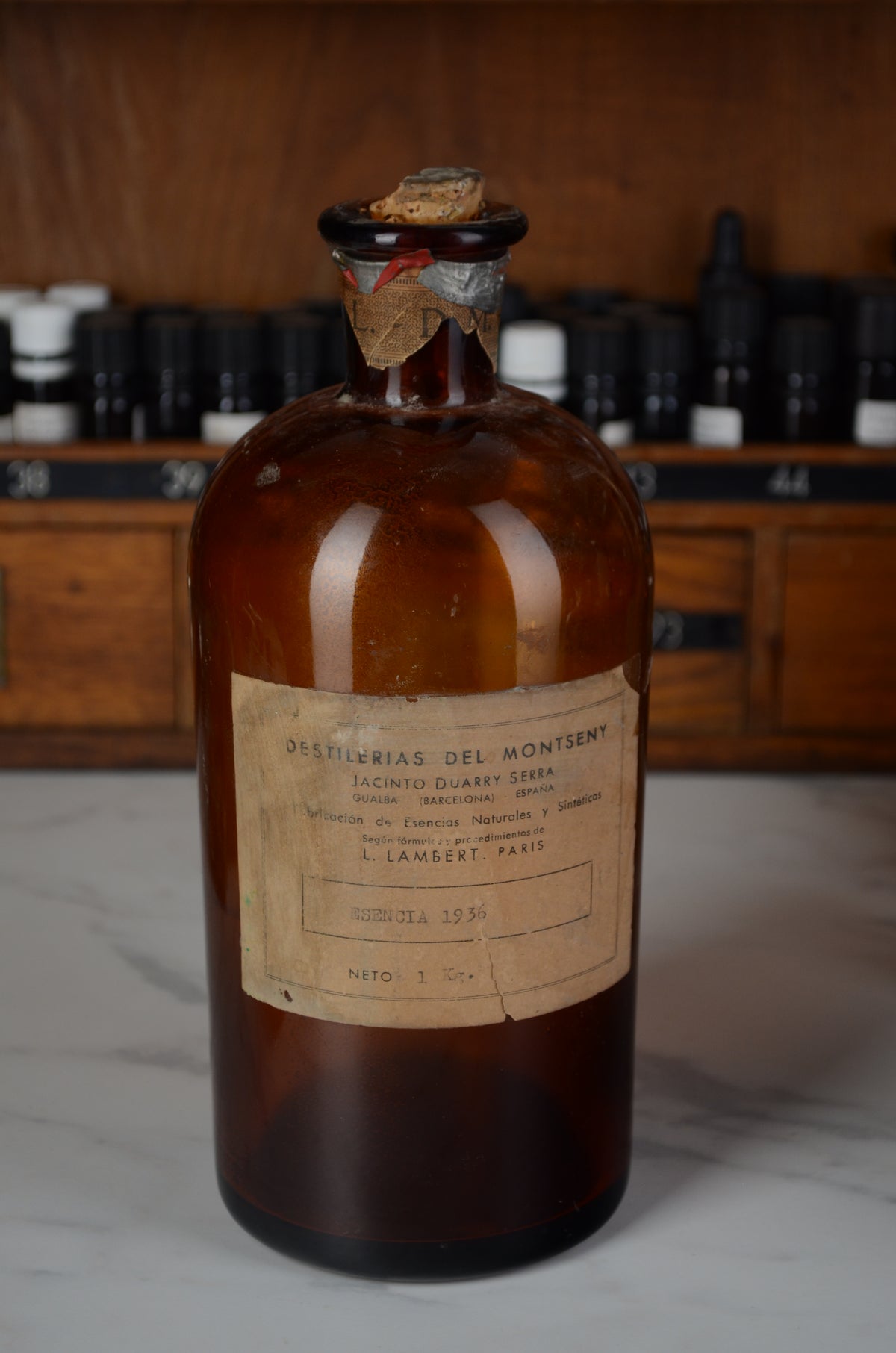 Esencia 1936 - Destilerías Montsey