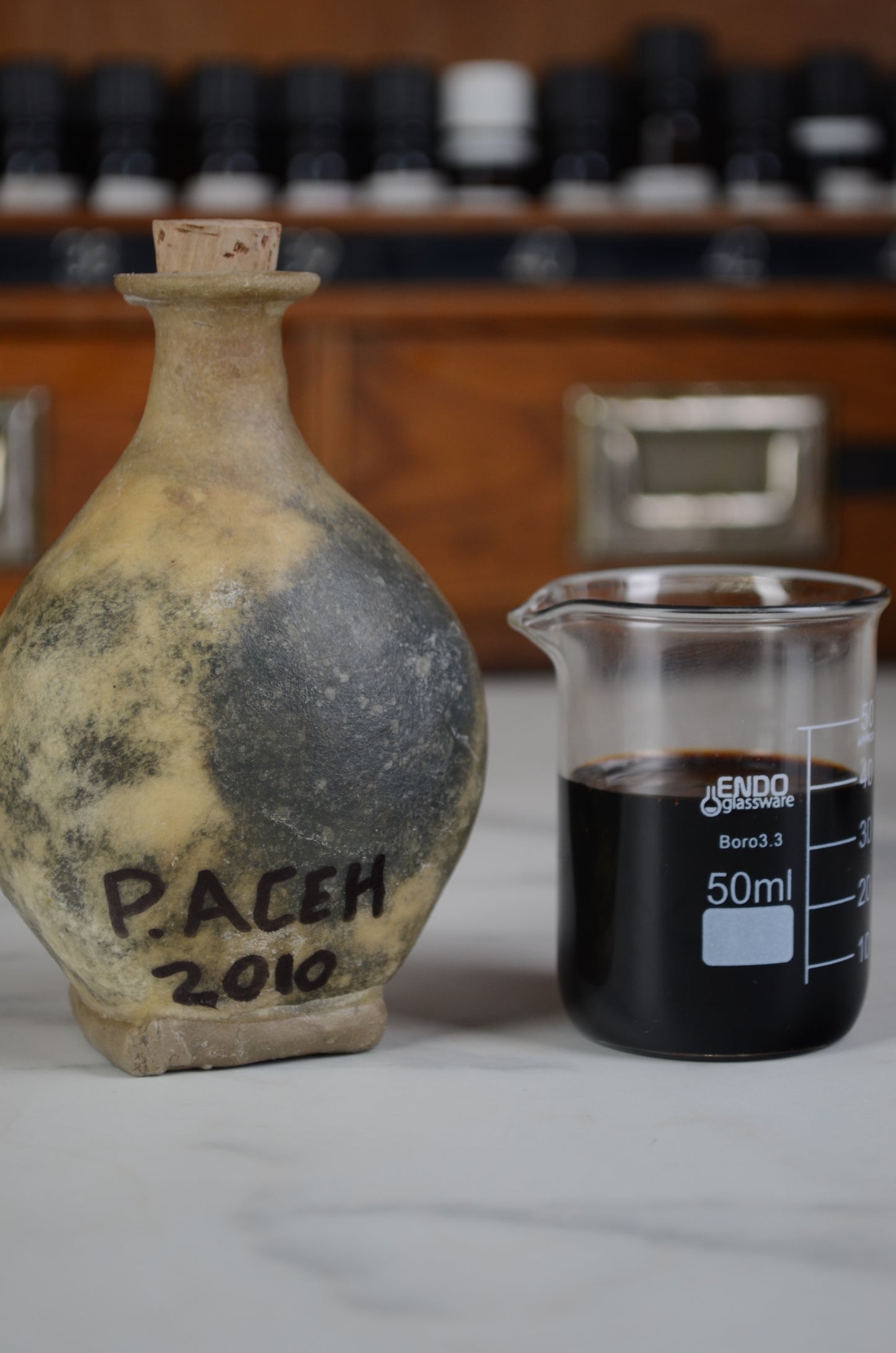 Dark Aceh Patchouli (Indonesia) aged since 2010