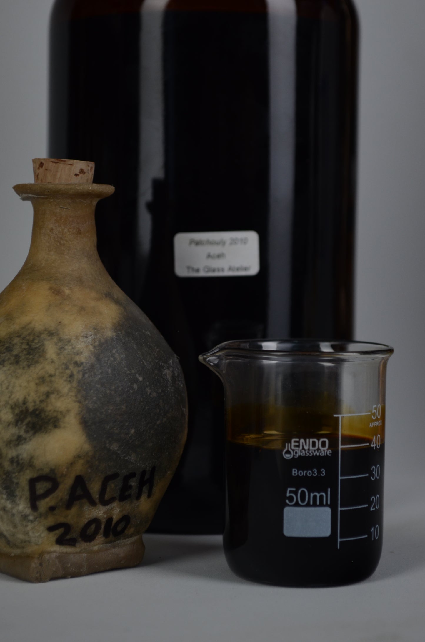 Dark Aceh Patchouli (Indonesia) aged since 2010